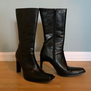 Charles david, size 8, leather boots. Made in Italy